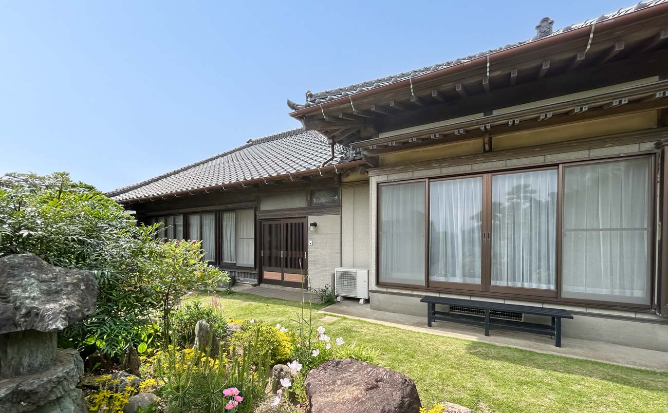 三宅産業株式会社の空き家買取サービス_メインビジュアル4